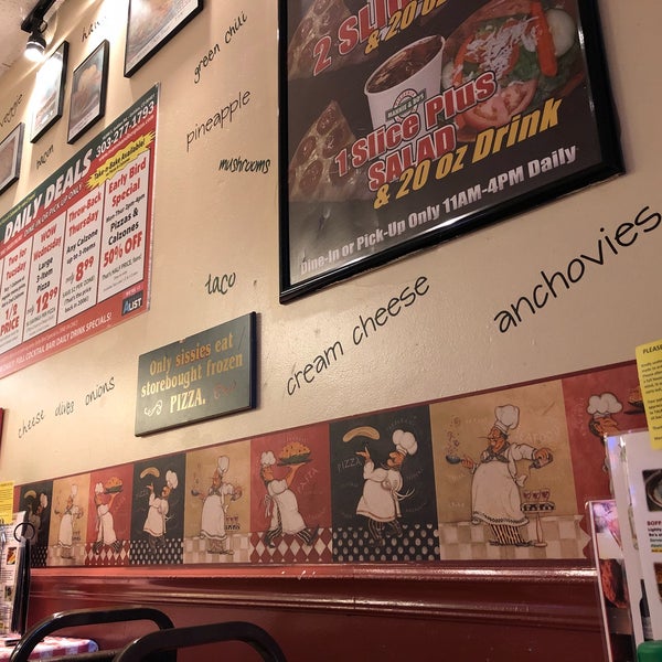 7/11/2018에 Rushi G.님이 Mannie &amp; Bo&#39;s Pizzeria에서 찍은 사진
