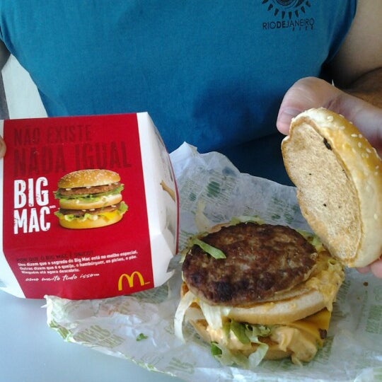 Foto tomada en McDonald&#39;s  por Tatiana T. el 10/7/2012