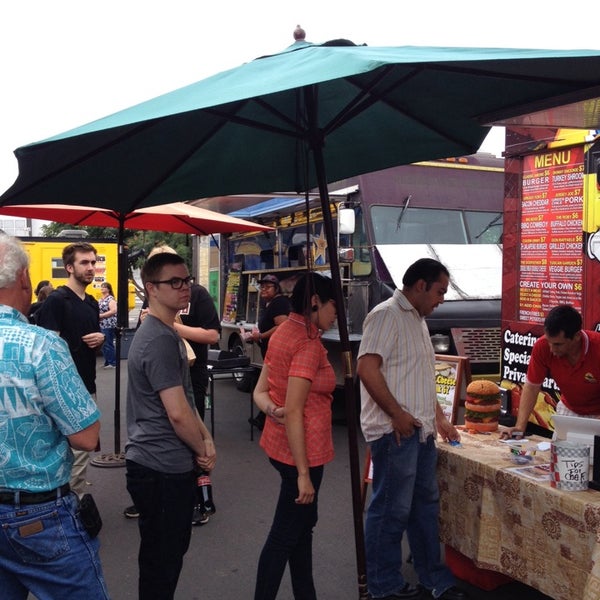 Foto scattata a Jamburritos Cajun Grill Express da ranjampro il 4/18/2014
