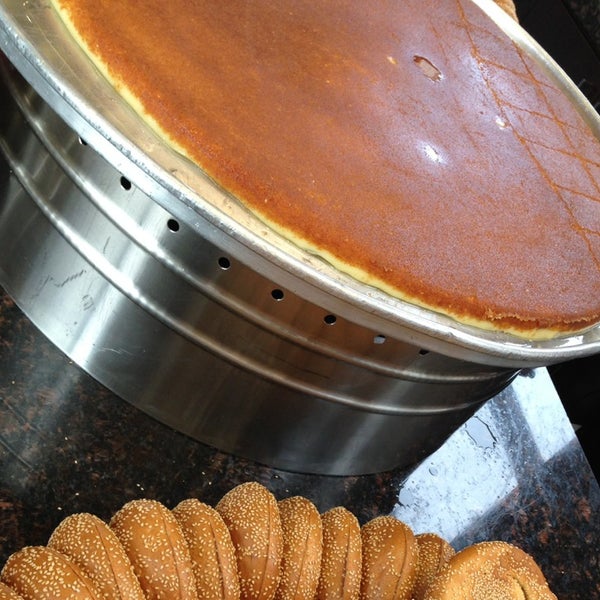 L Abeille D Or Dessert Shop In Beirut L Abeille D Or Dessert Shop In Beirut