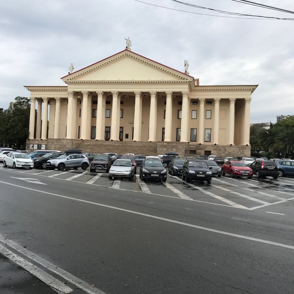 10/24/2018 tarihinde Николай Н.ziyaretçi tarafından Zimniy Theatre'de çekilen fotoğraf