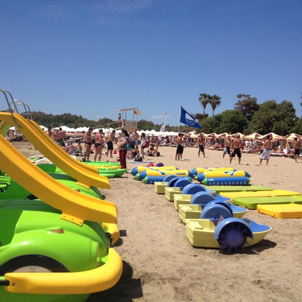 Море парк. Ришон-ле-цион сад парк. Marineland of antibes. Море парк киров. Парк sea world австралия.