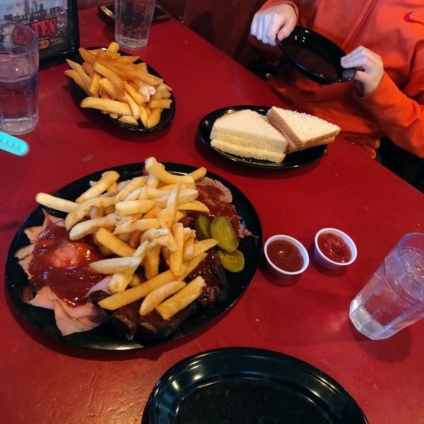 Gates BarBQ BBQ Joint in Leawood