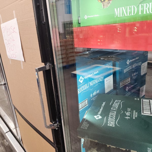 Sam's Club Lenexa'da Depo veya Toptan Satış Mağazası