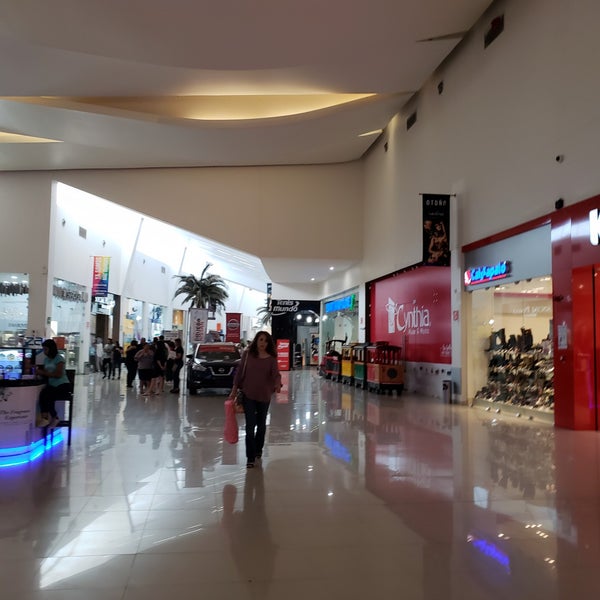 Photo taken at Galerías Mall by Argelena A. on 10/14/2018