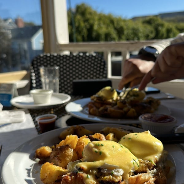 Red House Cafe Pacific Grove, CA