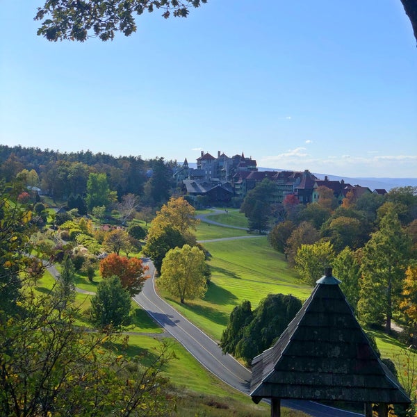 Photo taken at Mohonk Mountain House by Seher B. on 10/14/2019