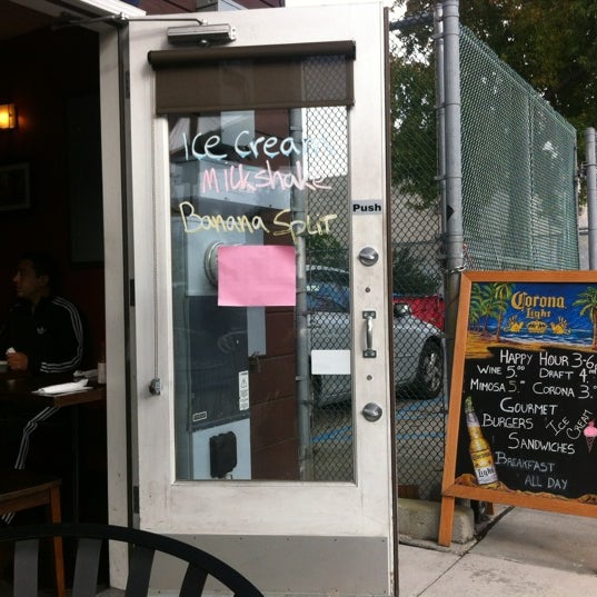 Photo taken at Cafe Zazo by NooN B. on 11/17/2012