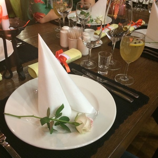 9/17/2014 tarihinde Александр Ч.ziyaretçi tarafından Tufenkian Kharpert Restaurant'de çekilen fotoğraf