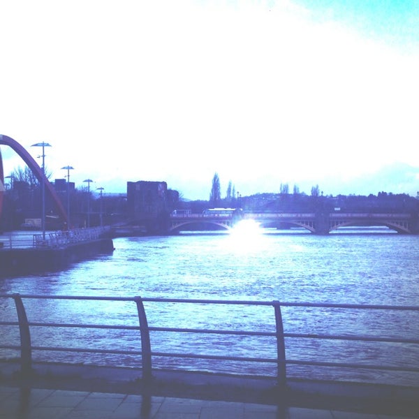 1/3/2014 tarihinde Naseem S.ziyaretçi tarafından The Riverfront'de çekilen fotoğraf