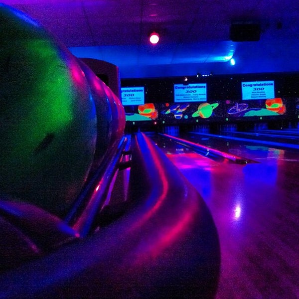 Mayport Bowl Bowling Alley