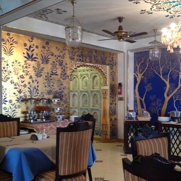 Foto tomada en Hotel Umaid Bhawan  por Chee Anne R. el 7/3/2014
