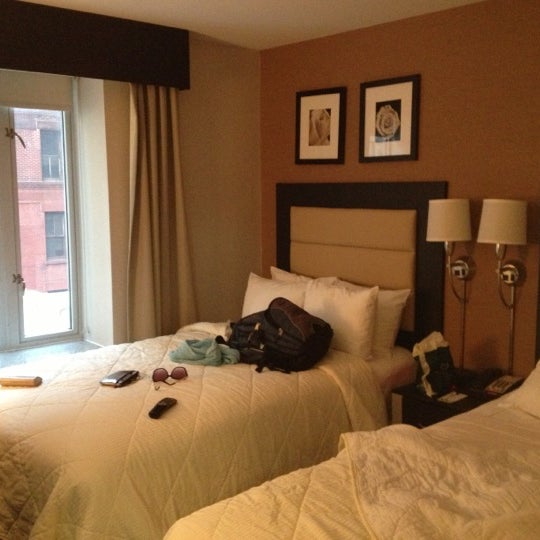 Foto scattata a Comfort Inn Times Square South da evolone2 il 10/16/2012