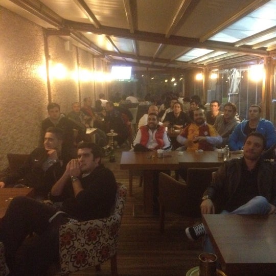 11/7/2012 tarihinde İlhan k.ziyaretçi tarafından Gemini Cafe &amp; Restaurant'de çekilen fotoğraf