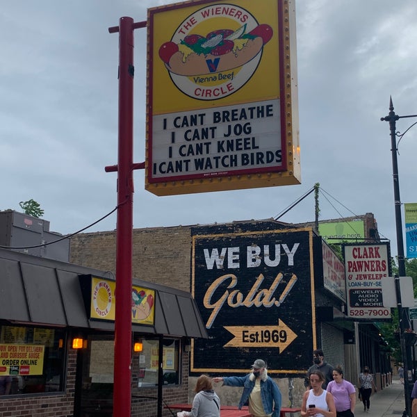 Photo taken at The Wiener&#39;s Circle by JinSoo H. on 6/10/2020