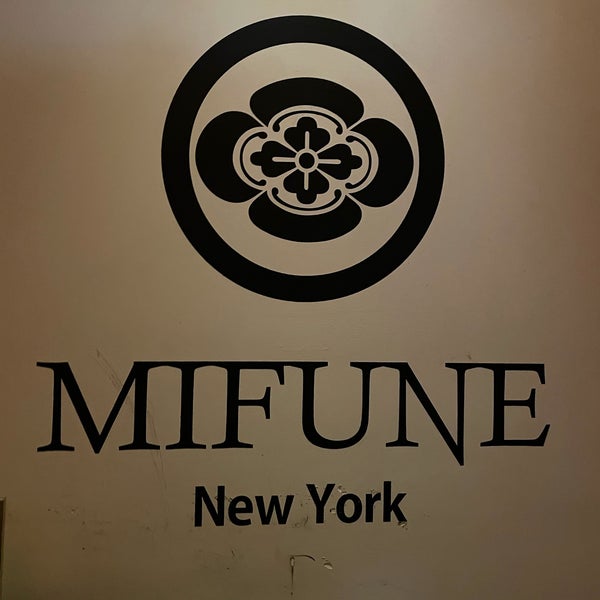 Foto tirada no(a) Mifune por Brian C. em 12/3/2021