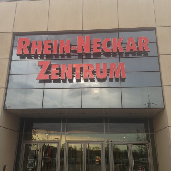 4/18/2013にKezy Y.がRhein Neckar Zentrumで撮った写真
