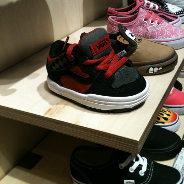 Vans - Shoe Store
