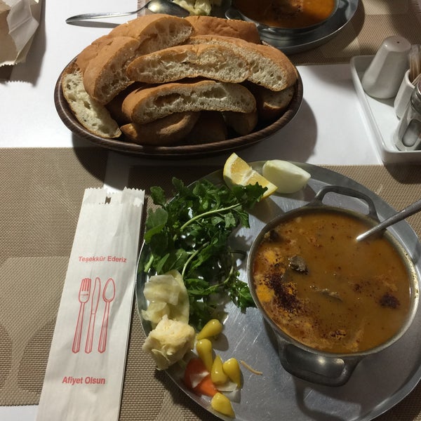 2/8/2017 tarihinde Altay Y.ziyaretçi tarafından Kelle Paşa Restaurant'de çekilen fotoğraf
