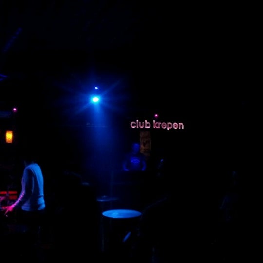รูปภาพถ่ายที่ Club Krepen โดย rubin m. เมื่อ 2/2/2013