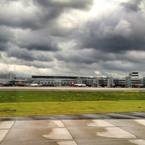 Photo prise au Düsseldorf Airport (DUS) par Curt Simon H. le5/13/2013