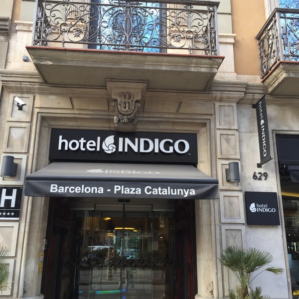 Foto tirada no(a) Hotel Indigo Barcelona por Allen em 2/17/2015
