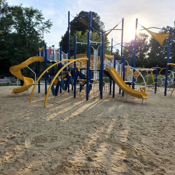 Wilcks Lake Park Farmville, VA