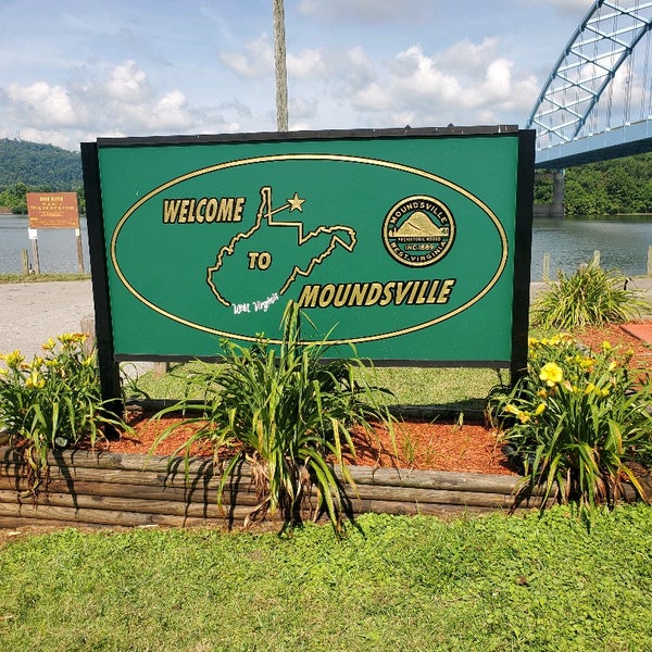 Moundsville Riverfront Park 3 tips