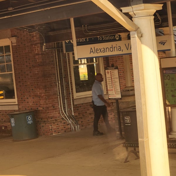 Alexandria Station Amtrak/VRE (ALX) Old Town 28 tips