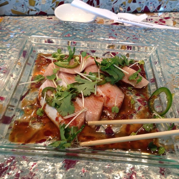 8/16/2013에 Godwin E.님이 iFish Japanese Grill에서 찍은 사진