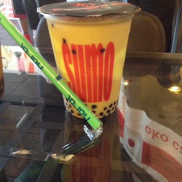 I love boba! Sumo size me :) great place! Great customer service! Friendly staff! Great music :)