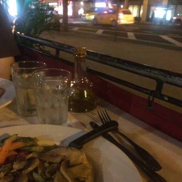 Trattoria Pesce Pasta (Now Closed) Upper West Side 625 Columbus Ave