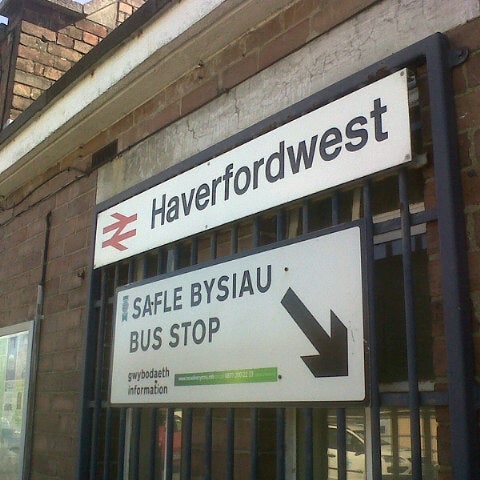 Haverfordwest Railway Station (HVF) Rail Station in Haverfordwest