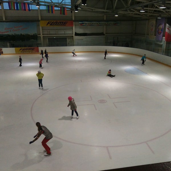 Ледовый дворец метеор. Ледовый дворец метеор. Ледовый дворец метеор среднеуральск. Ледовый дворец метеор. Ледовый дворец метеор жуковский.