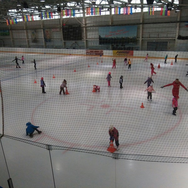 Дворец метеор. Дс метеор днепропетровск. Дворец метеор. Дворец метеор. Дворец метеор.