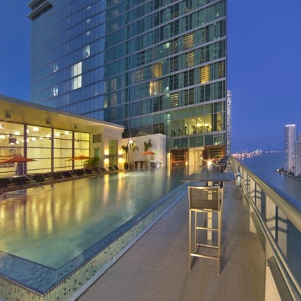 10/25/2012 tarihinde David A.ziyaretçi tarafından Hotel Beaux Arts Miami'de çekilen fotoğraf