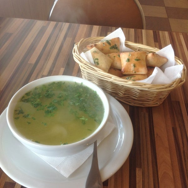 Вкуснейший суп с фрикадельками да с фокачо. Вкусно!))