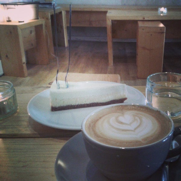 10/13/2014 tarihinde Veronika C.ziyaretçi tarafından Café am Ende der Welt'de çekilen fotoğraf