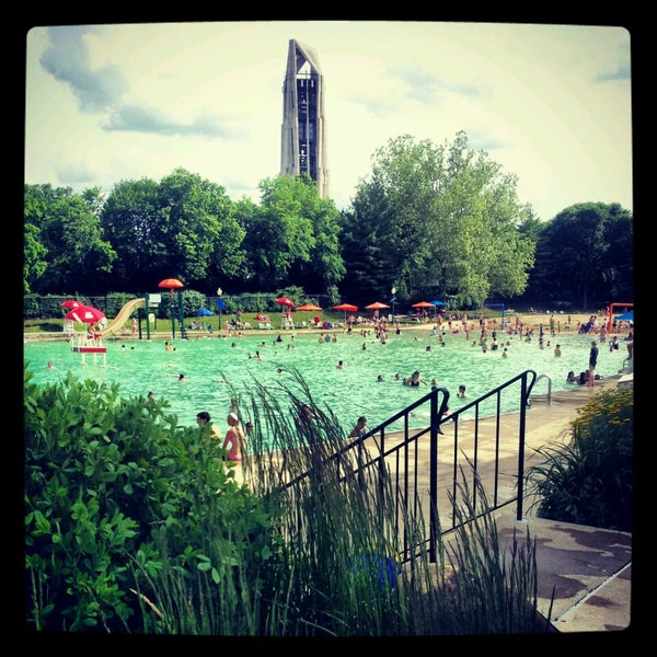 Centennial Beach Swimming Pool in Orland Park