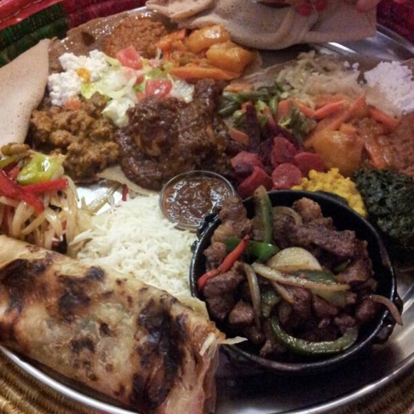 Photo prise au Restaurante Etiope NURIA par Marta V. le5/12/2013