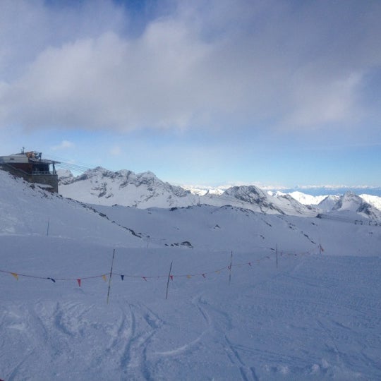 How to use the Windows Camera app visual data 6