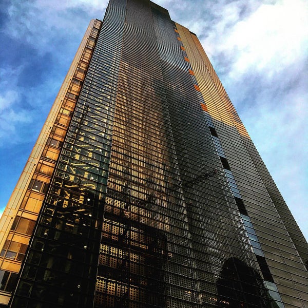 1/9/2017にDarren D.がSalesforce Towerで撮った写真