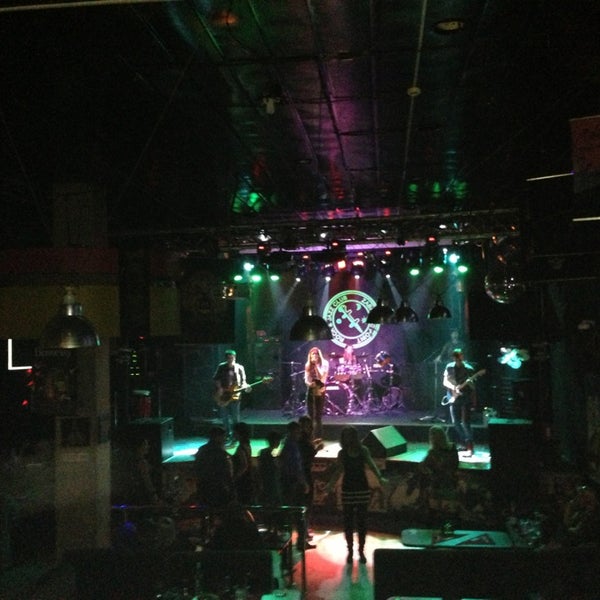 Клуб забриски пойнт владивосток