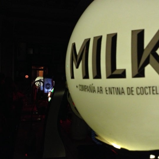 รูปภาพถ่ายที่ Milk Compañía Argentina de Cocteles โดย ᴡ B. เมื่อ 10/14/2012
