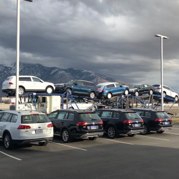 Foto scattata a VW Southtowne da Bo A. il 2/14/2018