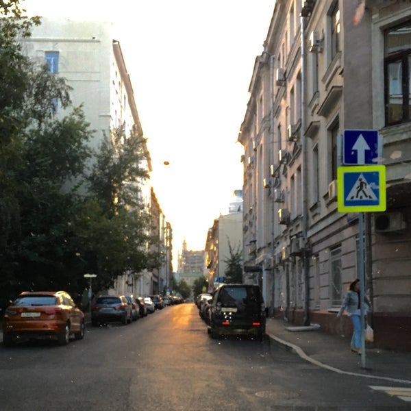 Скатертный переулок 5а. Скатертный переулок 14 Москва. Улица Скатертный переулок. Хлебный Скатертный переулки. Скатертный переулок дом 16.