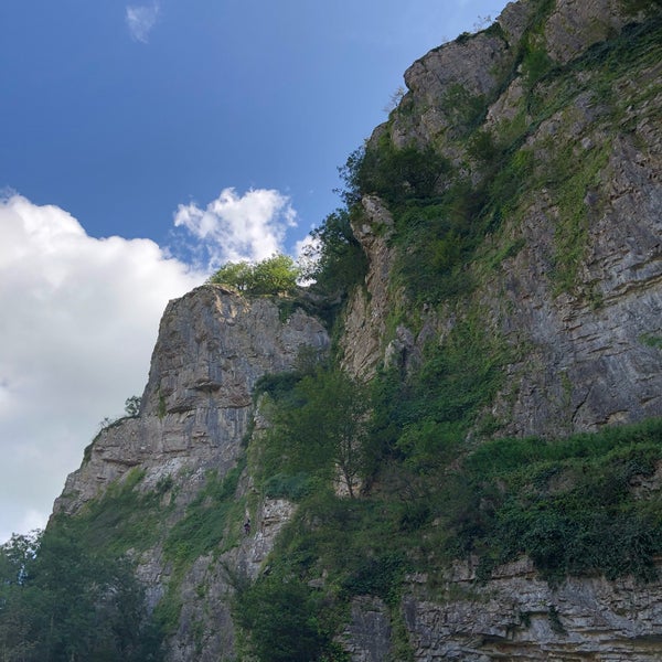 Photo taken at Cheddar Gorge &amp; Caves by Riccardo S. on 9/8/2019