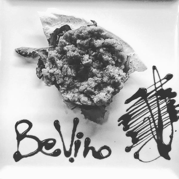 2/13/2016にElia Lorenzo B.がBeVino Cheese&amp;Wine Barで撮った写真