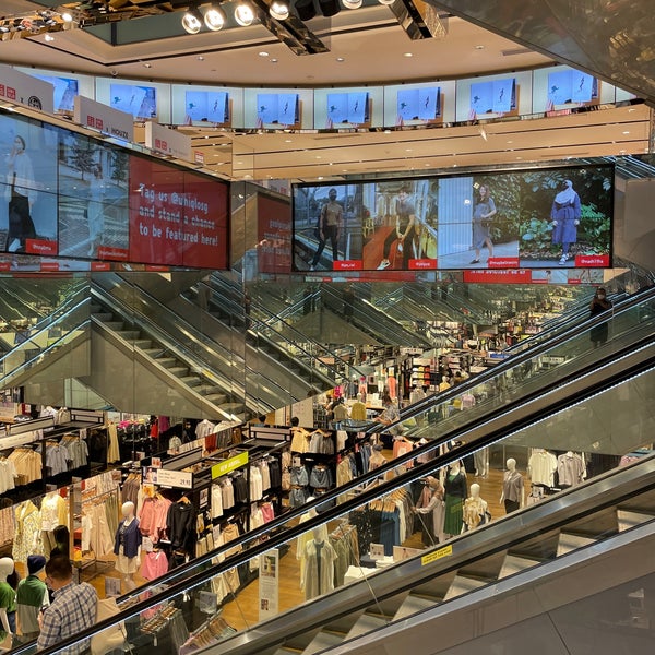 UNIQLO  Orchard Road  9 tips from 1836 visitors
