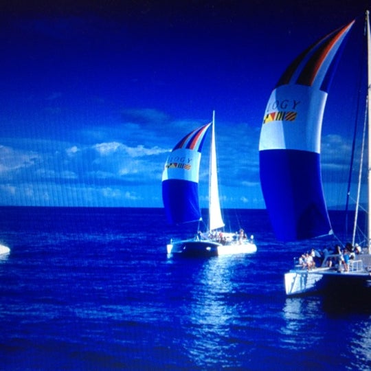 10/4/2012에 Kyle E.님이 Trilogy Excursions, Lahaina Boat Harbor에서 찍은 사진